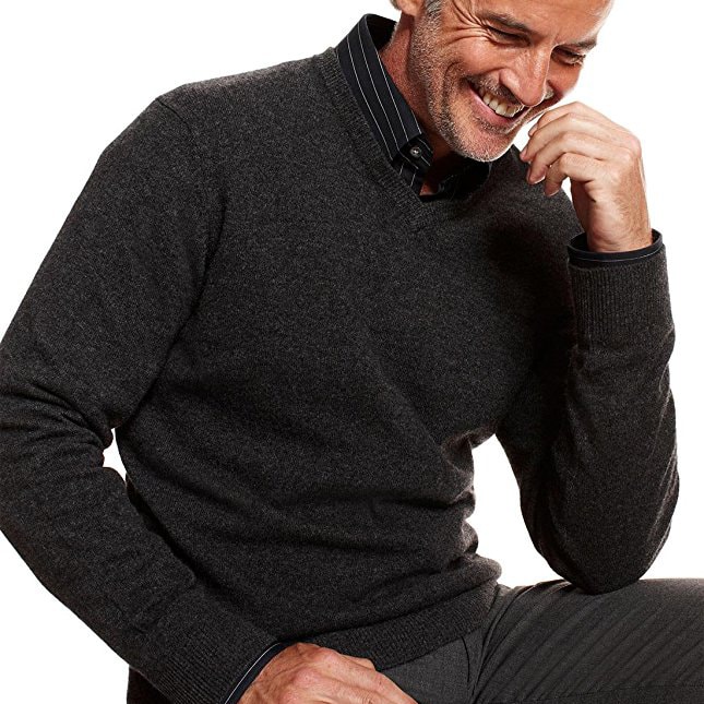 Men's Cashmere Solid V-Neck Sweater - Cashmere Mania